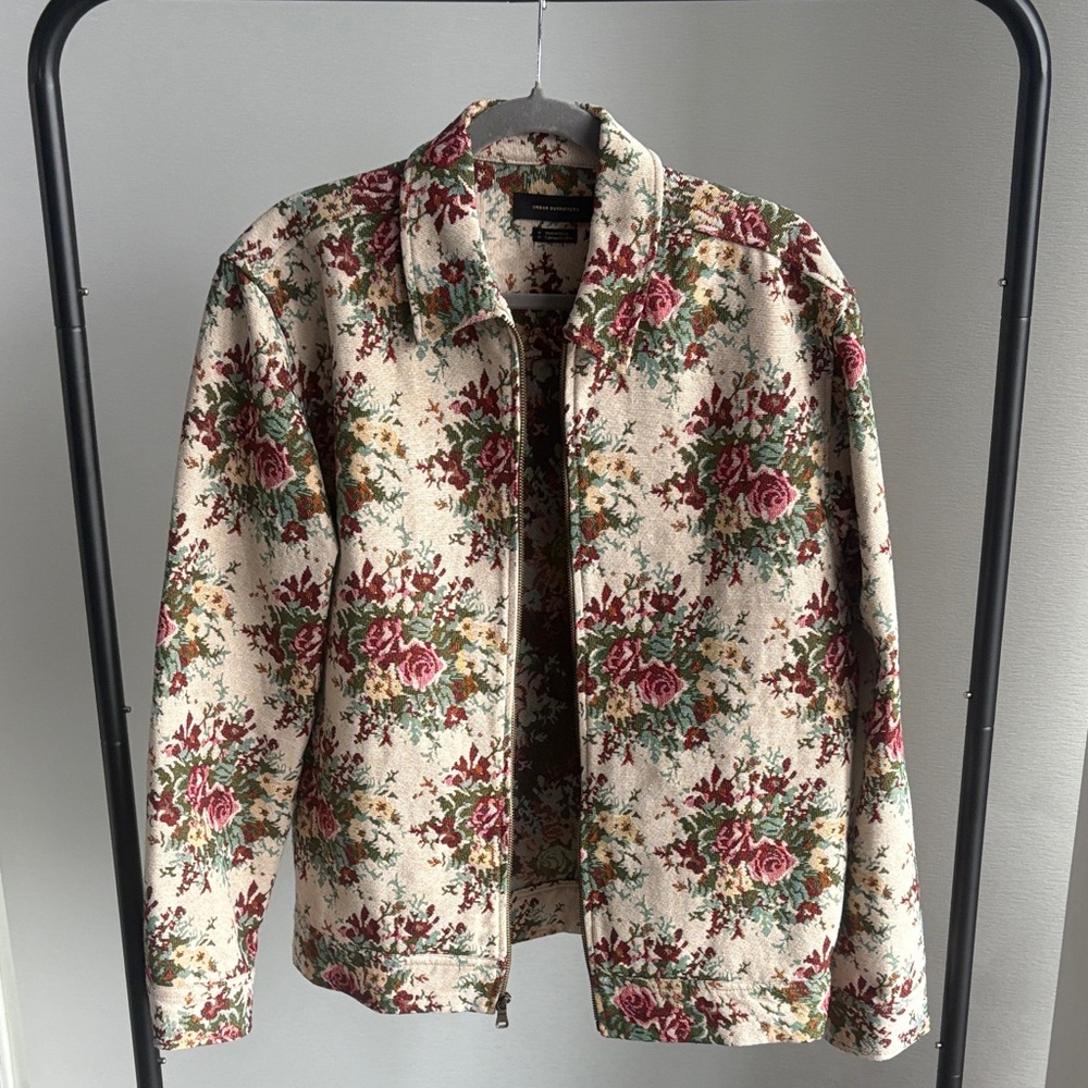 Urban Outfitters Floral Patterned Fabric
